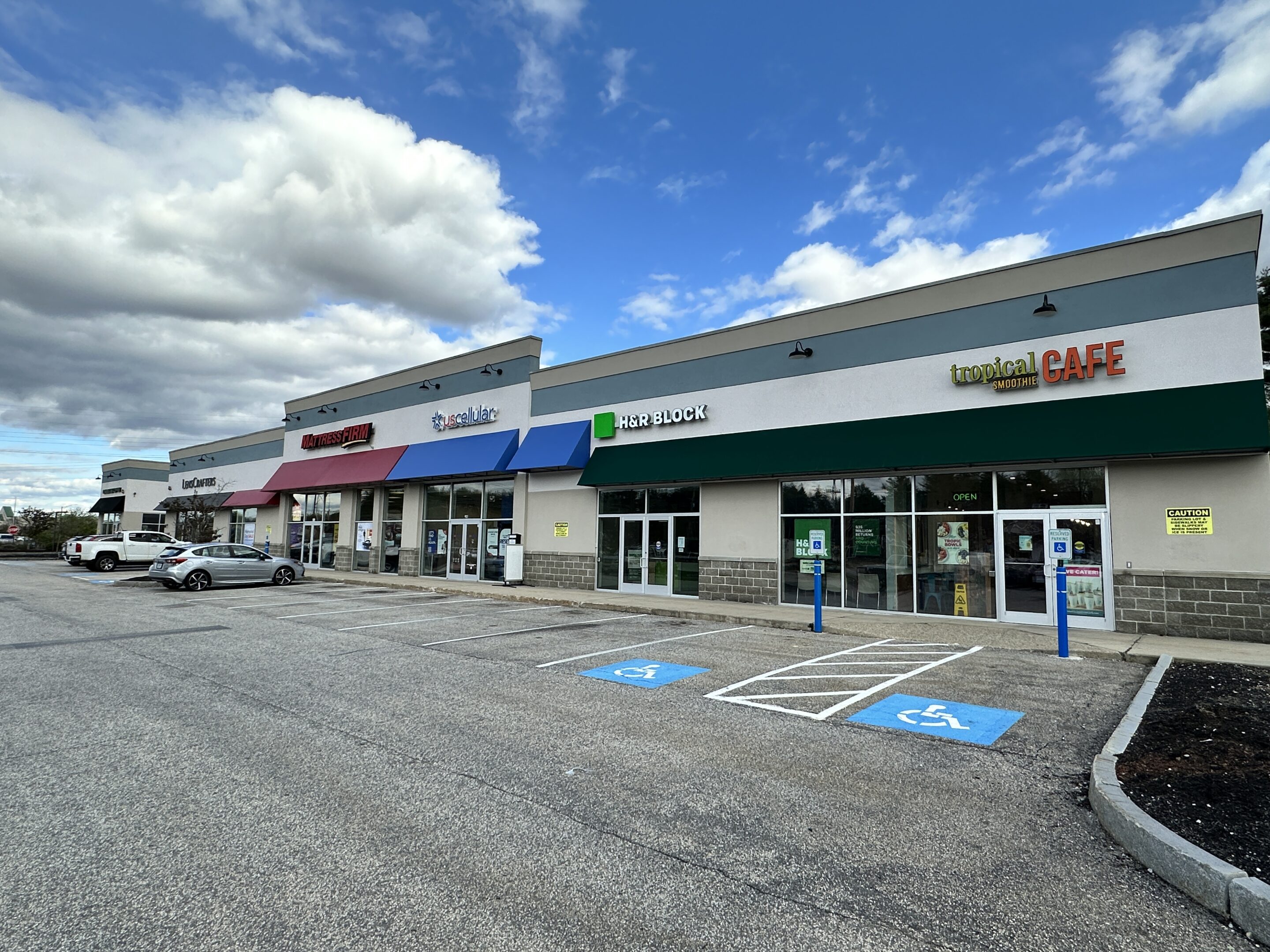retail for lease in norwich,ct