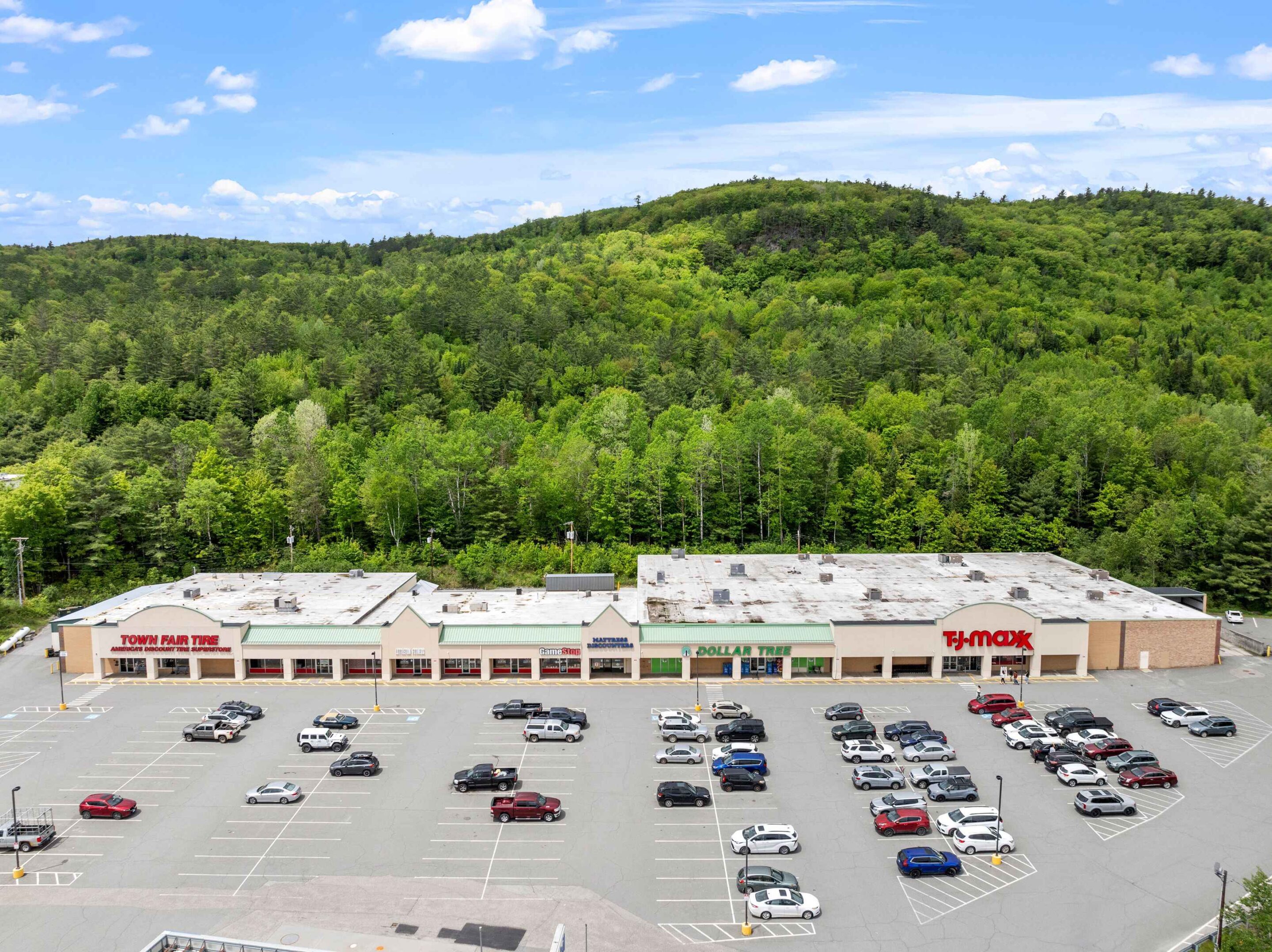 retail for lease in norwich,ct
