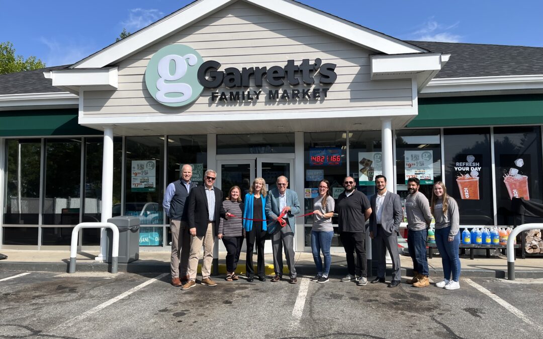 Garrett’s Family Market Celebrates Opening of 10th Location in Westford, MA
